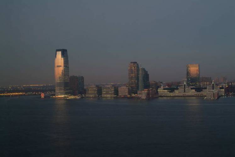NYC_2006-12-06 06-45-27